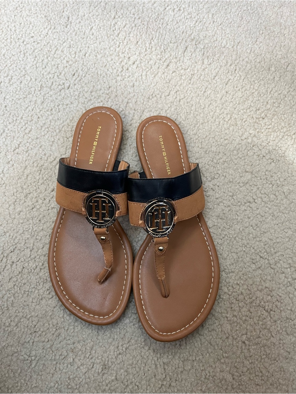 Tommy Hilfiger Tan and Black size 10
  flat Logo Thong Sandals